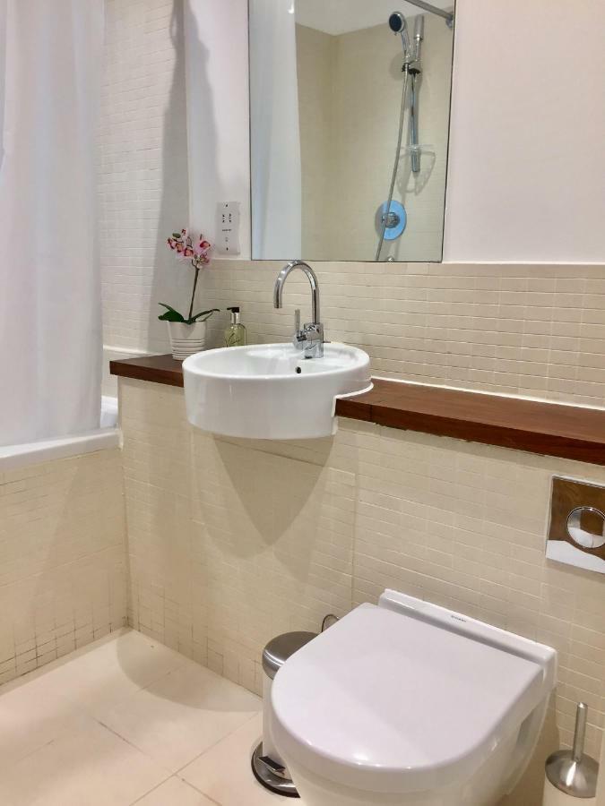 Stylish Apartment In Victoria Λονδίνο Εξωτερικό φωτογραφία