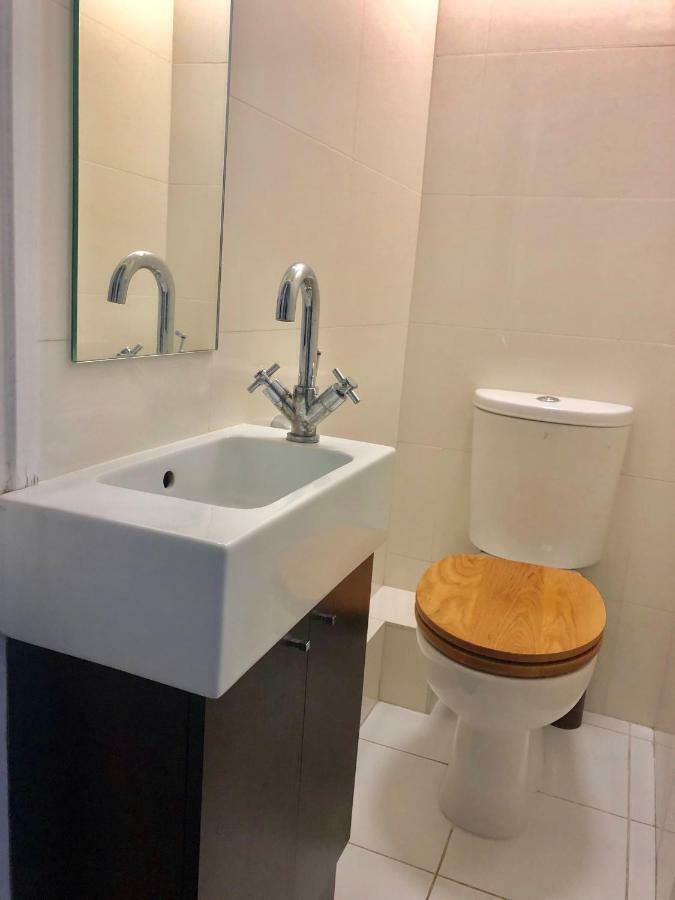 Stylish Apartment In Victoria Λονδίνο Εξωτερικό φωτογραφία